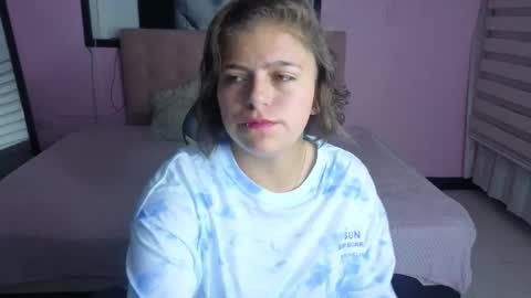 _kitten_1 online show from March 27, 11:15 pm