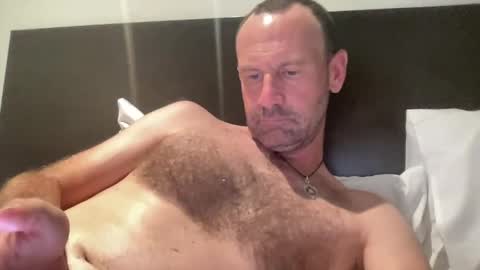 Snapshot of _kiwi_cock chatting on December 21, 10:17 am Kiwi online show from December 21, 10:17 am