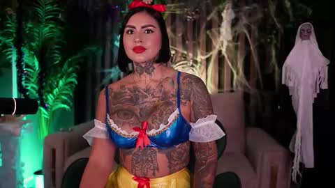   online show from October 21, 11:49 pm