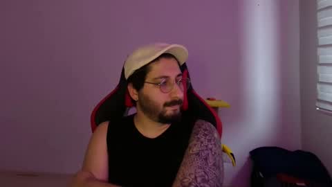 Snapshot of _kozalak_ chatting on October 19, 12:39 pm _kozalak_ online show from October 19, 12:39 pm