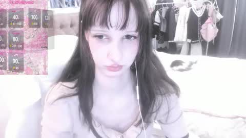  kuro  online show from February 21, 8:15 am