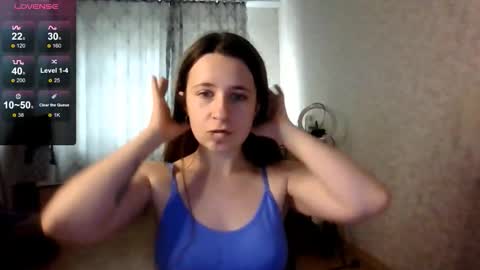 Snapshot of _kylle_ chatting on October 5, 1:09 pm _kylle_ online show from October 5, 1:09 pm