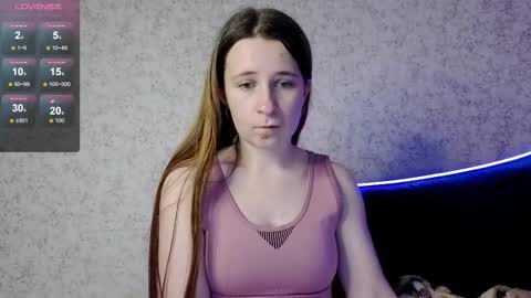 Snapshot of _kylle_ chatting on October 18, 5:35 pm _kylle_ online show from October 18, 5:35 pm