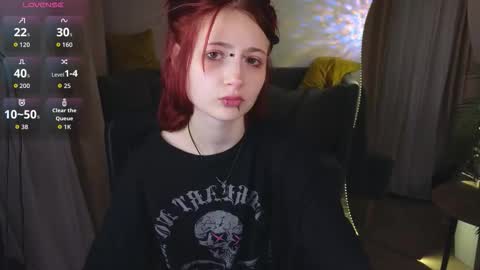 Snapshot of _l_o_r_r_y_ chatting on November 17, 2:01 pm _l_o_r_r_y_ online show from November 17, 2:01 pm