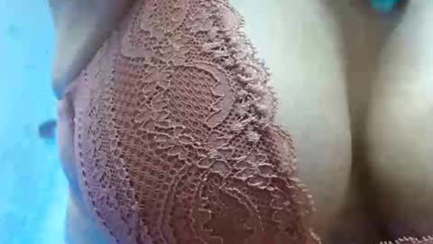 SANDRA online show from November 11, 5:18 am