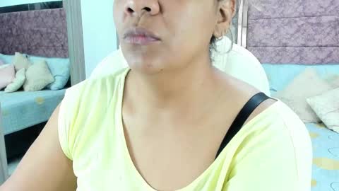 NAILHA SAJANI  online show from February 15, 12:01 pm