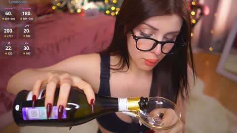 Snapshot of _lala_land_ chatting on January 2, 6:01 pm Im sweet Lettie ntmu - online show from January 2, 6:01 pm