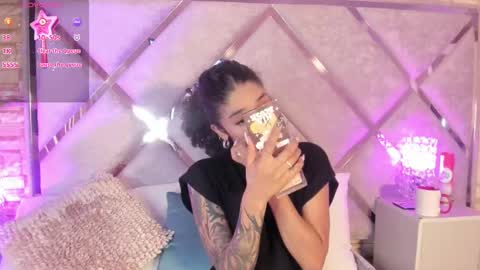 Lanna  online show from September 24, 3:54 am