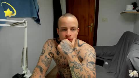Layne online show from June 2, 11:56 am