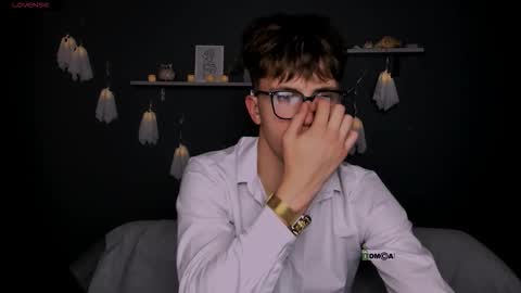 _leo_lust online show from October 29, 9:27 pm