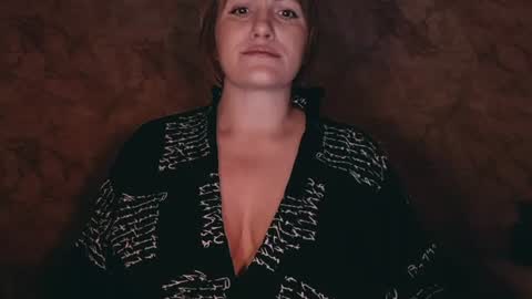 Letty online show from July 16, 9:32 pm