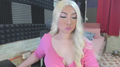 lexie online show from January 6, 4:26 am