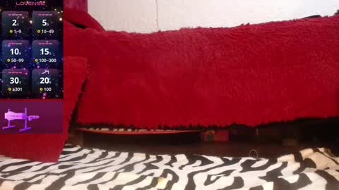 Snapshot of _leyla_james_ chatting on October 21, 10:21 pm leyla online show from October 21, 10:21 pm