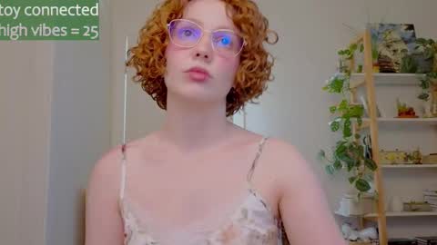 Snapshot of _lightmyfire chatting on September 12, 8:14 am Salome Lovense always on from 5 tk My content and your custom requests online show from September 12, 8:14 am