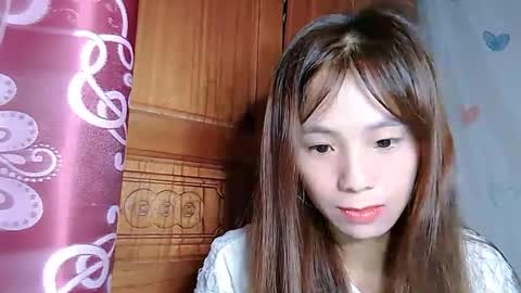 _lily0_ online show from July 24, 12:52 am