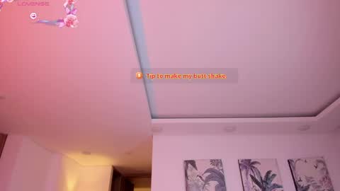 Snapshot of _lina7 chatting on April 30, 2:18 am Lina. online show from April 30, 2:18 am