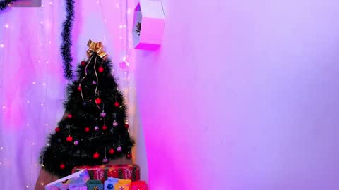 Snapshot of _little_ivy chatting on December 20, 10:22 pm Ivy 3 online show from December 20, 10:22 pm