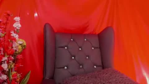 Snapshot of _little_ivy chatting on February 14, 5:46 pm Ivy 3 online show from February 14, 5:46 pm