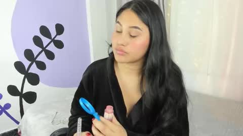 Ivy 3 online show from March 2, 7:10 pm