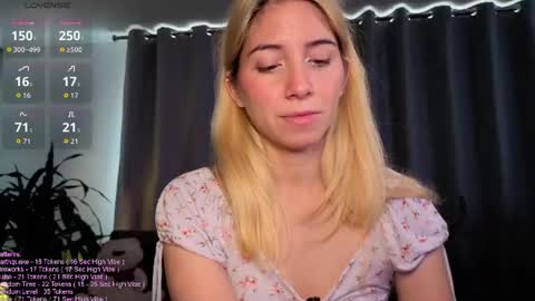 Snapshot of _littlesammy chatting on July 8, 6:34 pm Sammy online show from July 8, 6:34 pm