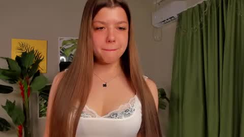 Lola3 online show from August 9, 5:34 am
