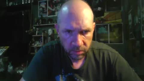 Snapshot of _longfellow chatting on September 21, 10:11 pm That guy online show from September 21, 10:11 pm