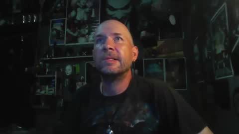 Snapshot of _longfellow chatting on October 2, 7:21 pm That guy online show from October 2, 7:21 pm