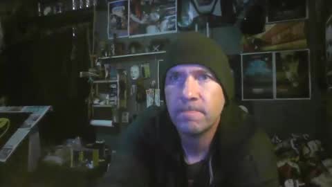 Snapshot of _longfellow chatting on November 24, 7:02 pm That guy online show from November 24, 7:02 pm