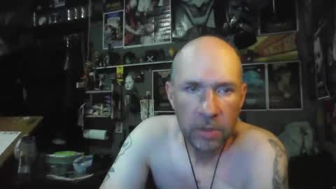 That guy online show from April 11, 3:55 am