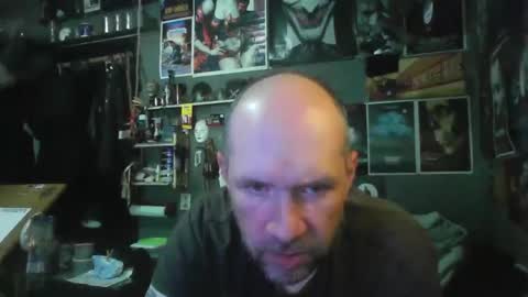 That guy online show from April 14, 3:51 pm