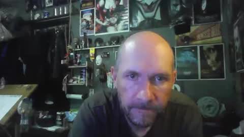 That guy online show from April 15, 6:37 pm