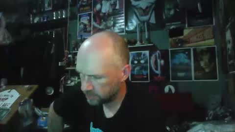 That guy online show from June 2, 3:52 am