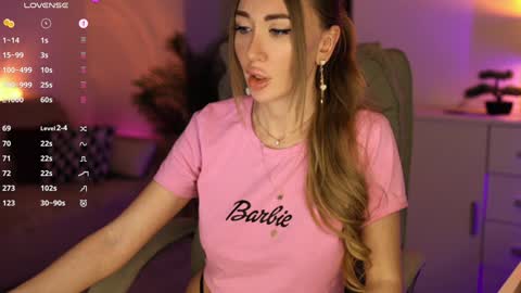 Melanie online show from December 22, 12:05 pm