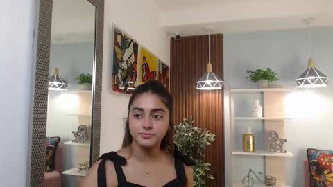 Snapshot of _lucy_grey chatting on May 30, 11:07 am Lucy online show from May 30, 11:07 am