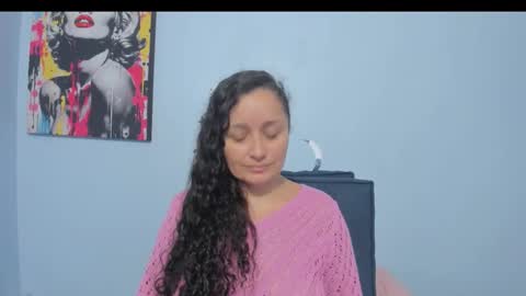  luna  sweet  online show from February 25, 6:39 pm