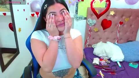 luna torres online show from February 21, 2:29 pm