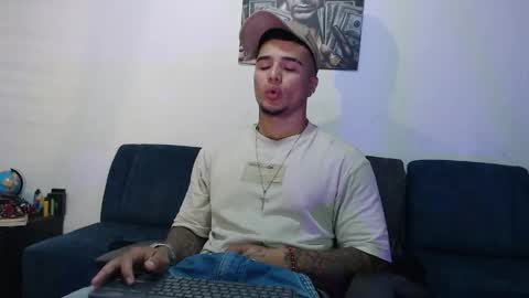STIVEN online show from May 13, 1:52 pm
