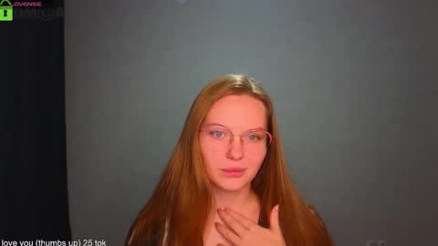 Snapshot of _lysafeta_ chatting on September 29, 6:24 pm Welcome guys  Pleasure to see you all here  My name is Lysafeta and MichaelaTip menu is active Private is open  online show from September 29, 6:24 pm