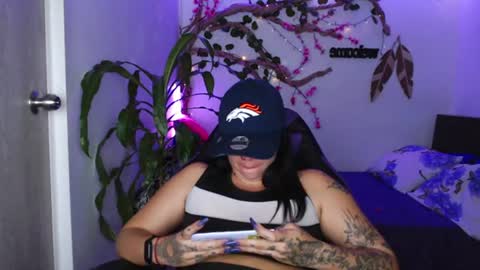 Snapshot of _marcela_wi chatting on July 2, 12:10 am Marce online show from July 2, 12:10 am