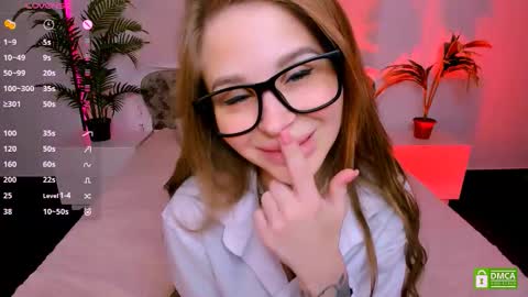 Eva  online show from October 7, 12:08 am