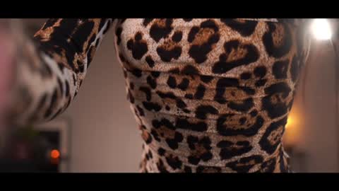 Snapshot of _mariarty_ chatting on December 4, 9:45 pm Marie - -25 discount online show from December 4, 9:45 pm