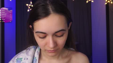  Gwen  online show from December 5, 1:14 am