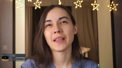  Gwen  online show from December 7, 6:59 pm