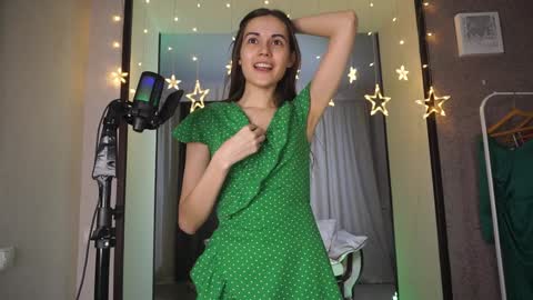  Gwen  online show from December 7, 10:06 pm