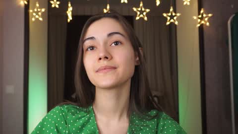  Gwen  online show from December 14, 11:01 pm