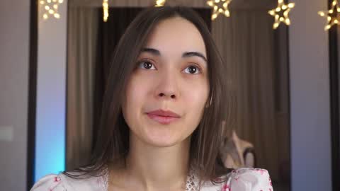  Gwen  online show from December 20, 5:08 pm