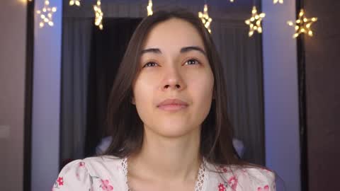  Gwen  online show from December 22, 8:25 pm