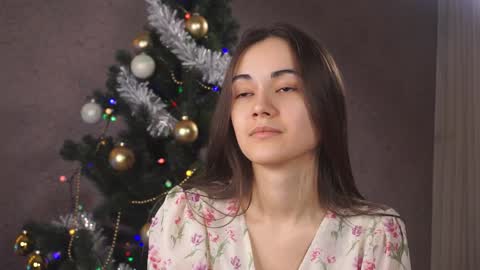  Gwen  online show from December 24, 11:33 pm