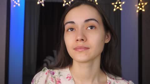  Gwen  online show from January 27, 7:35 pm