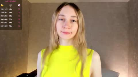  Gwen  online show from October 11, 3:28 am